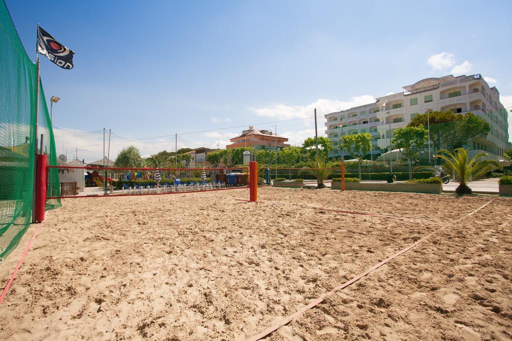 Grand Hotel Don Juan Giulianova Eksteriør billede