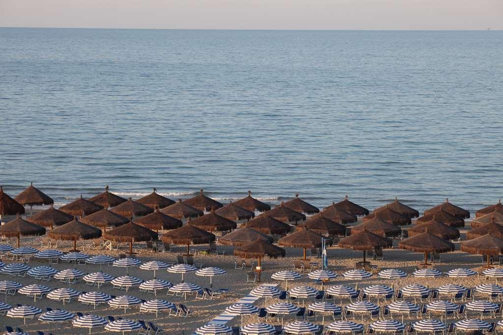 Grand Hotel Don Juan Giulianova Natur billede